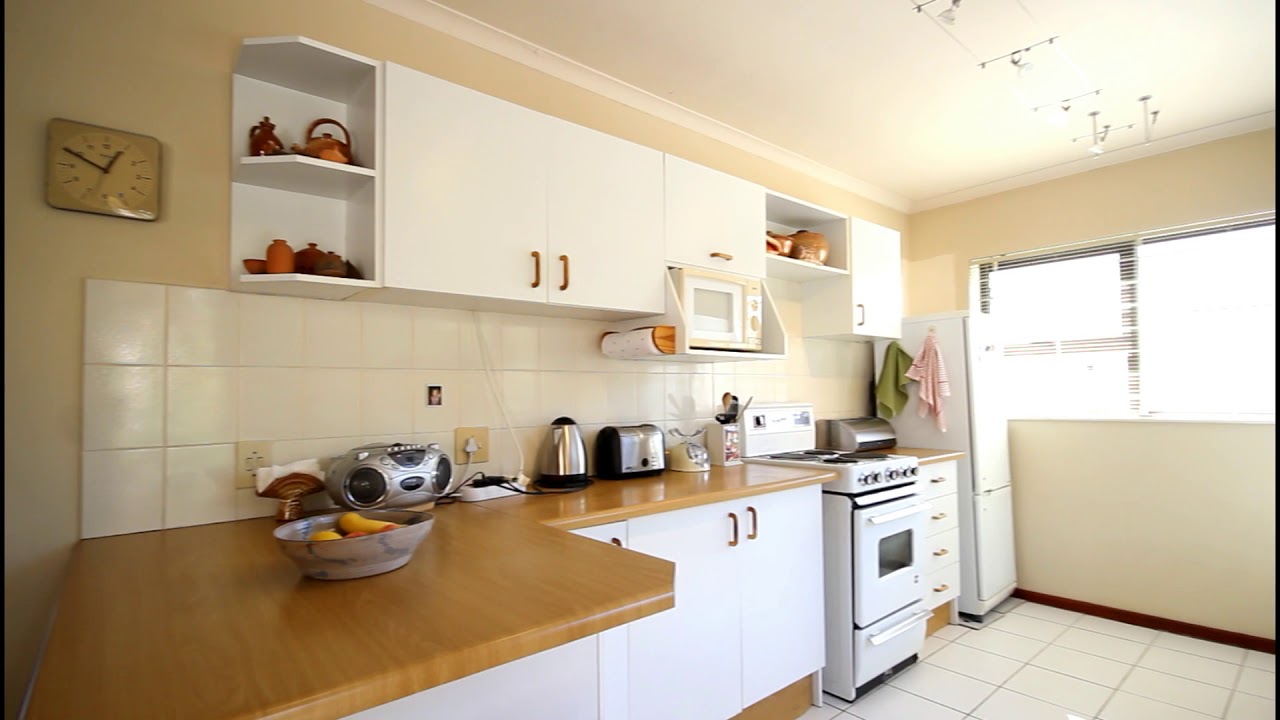 Property in Tableview,Bloubergstrand,Cape Town,South Africa