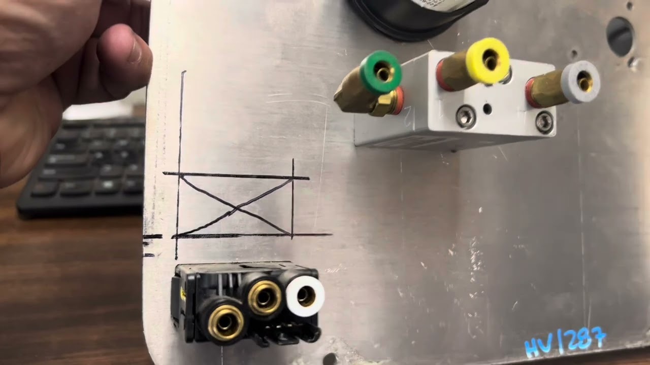 Easy to install suspension dump setup on your Cascadia 2009 to 2017, DIY