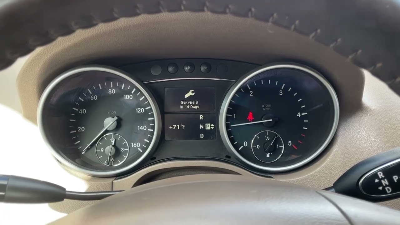 2007 Mercedes ML320 CDI Startup