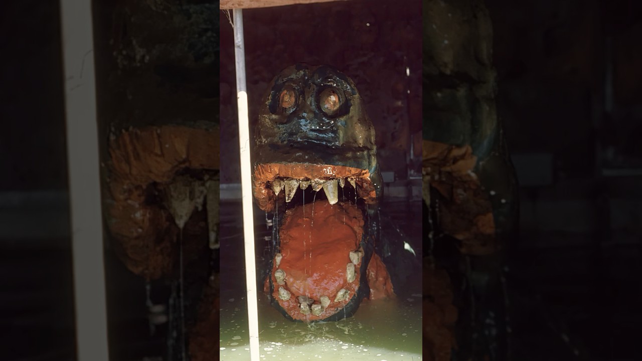 Submechanophobia in FNAF 2 Movie... 😨