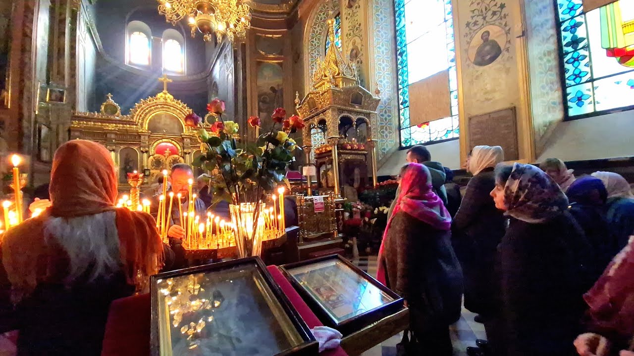 Память Святителя Афанасия сидячего. Литургия в Благовещенском соборе. 15.05.2025
