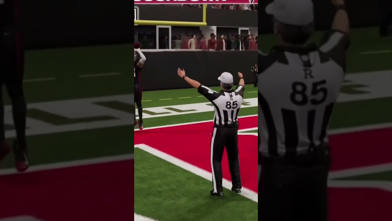 REF DEFINITELY BET ON THE GAME😂😂 #madden #madden24 #maddenultimateteam