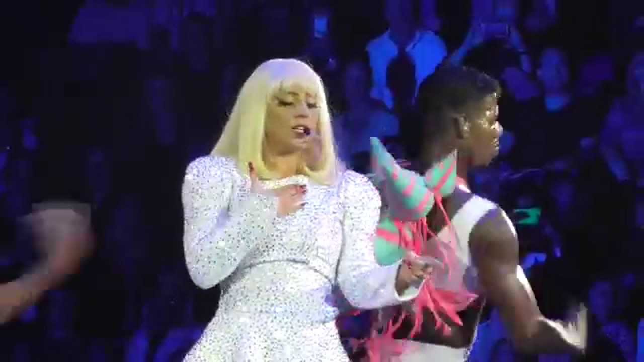 Lady Gaga - Pokerface (FULLHD) - The Artpop Ball Amsterdam - Ziggo Dome