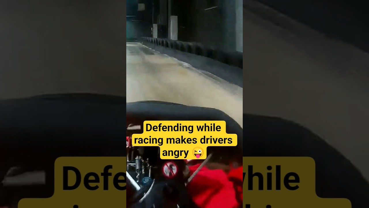 DEFENDING IN A GO KART MAKES DRIVERS ANGRY 😜 