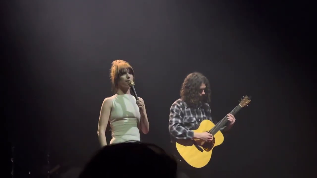 Paramore - Speech + 26 @Utilita Arena, Birmingham 22.04.2023