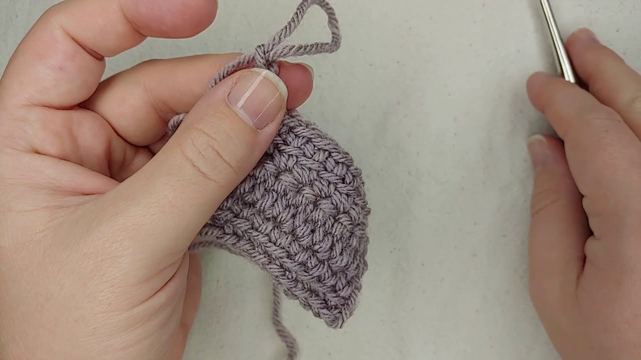 How to Crochet a Linked Double Crochet - Quick and Easy - Stitch Tutorial