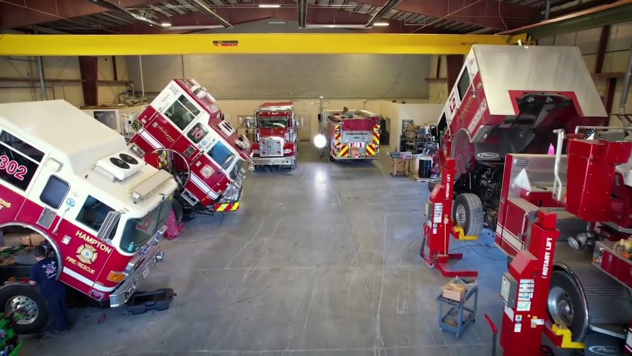 Fire Truck Mechanic Reveals His Hardest Repair Job Ever | 30-Second Shop Story