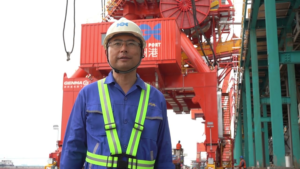 GENMA Embedded Scraper Ship Unloader Project Team Receives High Acclaim from Client