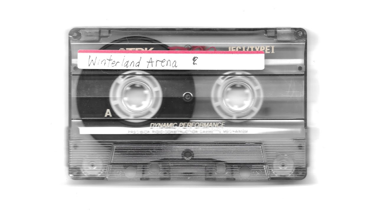 Grateful Dead- Winterland Arena San Francisco CA 12.27.77 (Raw Cassette Tape)