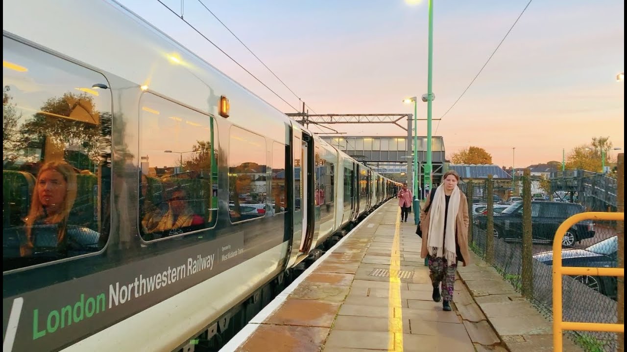 Leighton Buzzard Train Station - Bedfordshire England