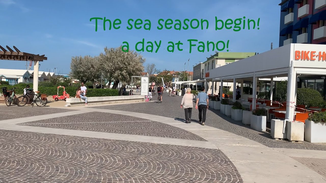 The sea season begin! Fano, Italian adriatic coast! Piper Aztec