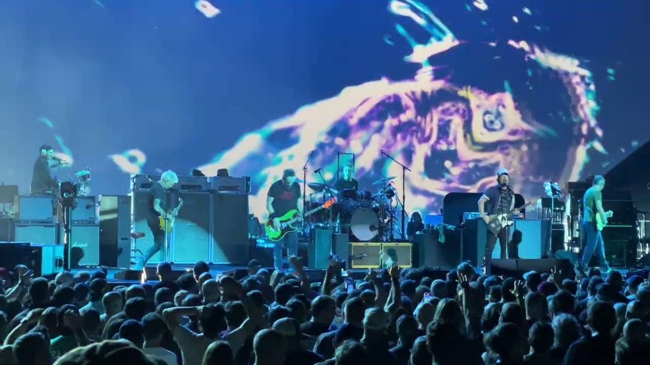 Pearl Jam: “Severed Hand” State Farm Arena Atlanta, GA 4-29-2025