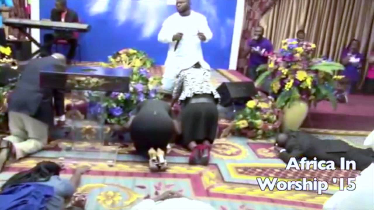 Worship with Minister Nii addo at Africa In Worship 2015