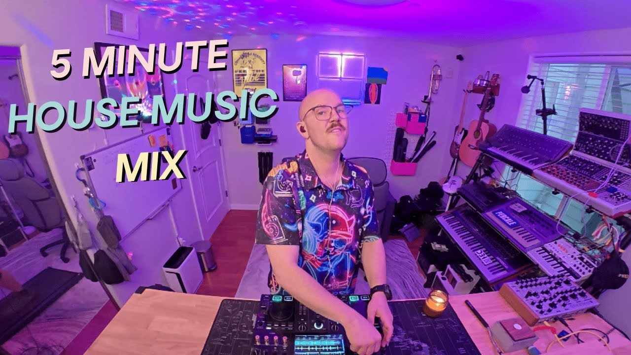 MAXIMUM GROOVE: A 6-Minute Tech House Sprint