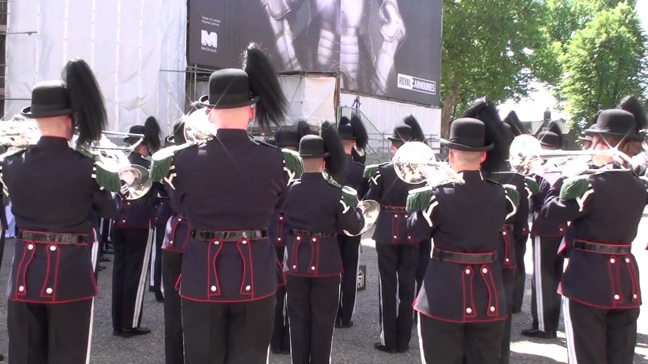 Hans Majestet Kongens Garde @ The Tower of London.