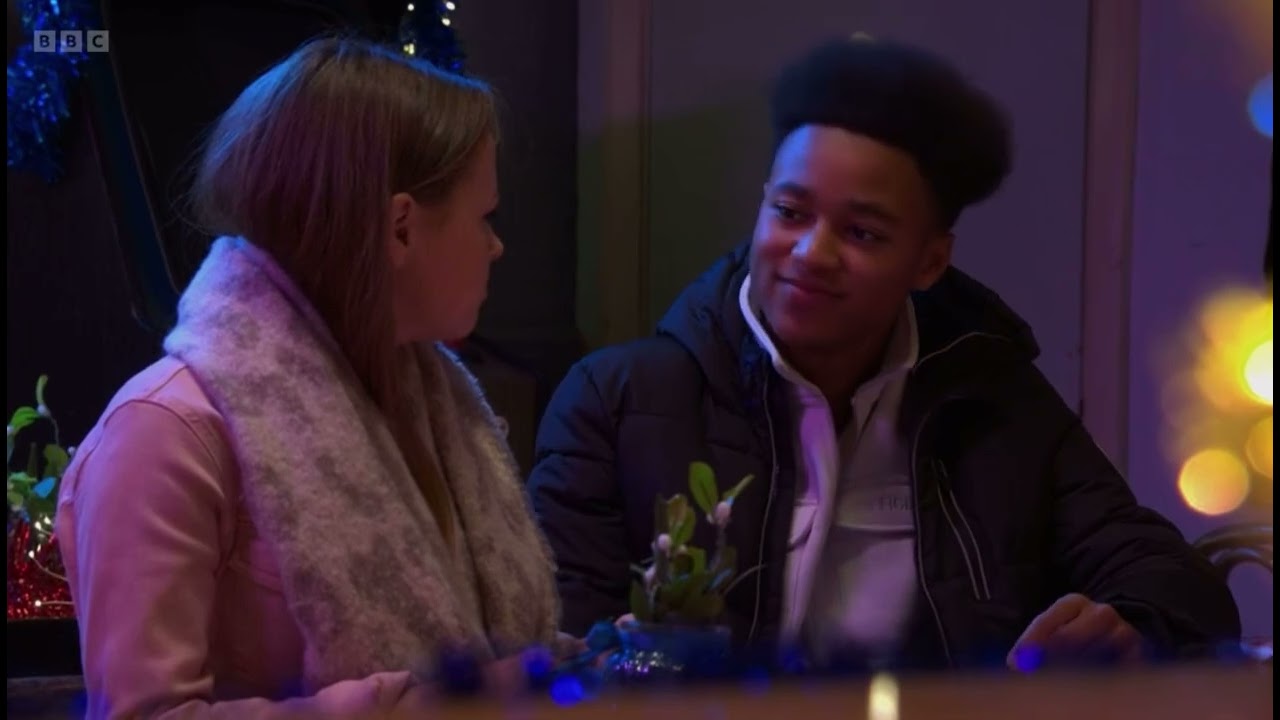 Eastenders Amy Mitchell scenes 22/12/22 & 23/12/22