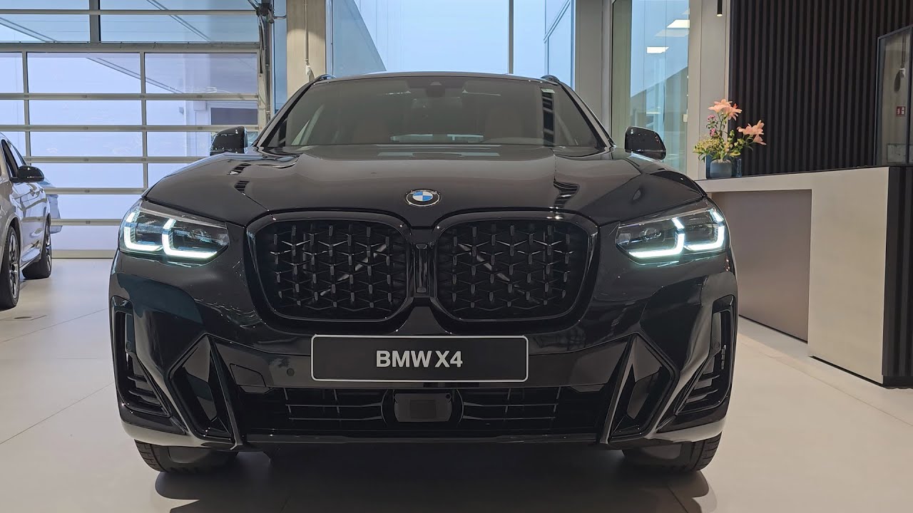 2023 BMW X4  -  M Sport Interior & Exterior Review