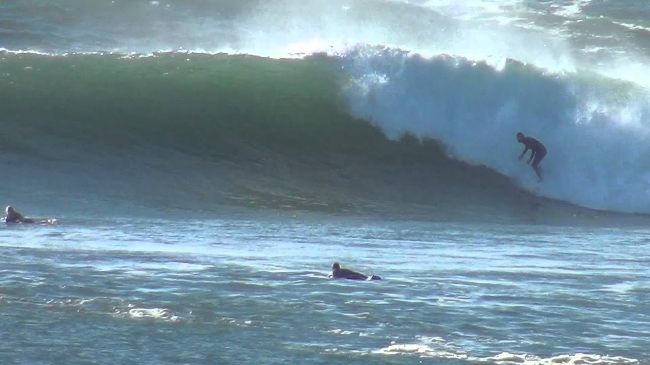 CENTRAL COAST - TERRIGAL HAVEN - SURF - 'BIG N WINDY'