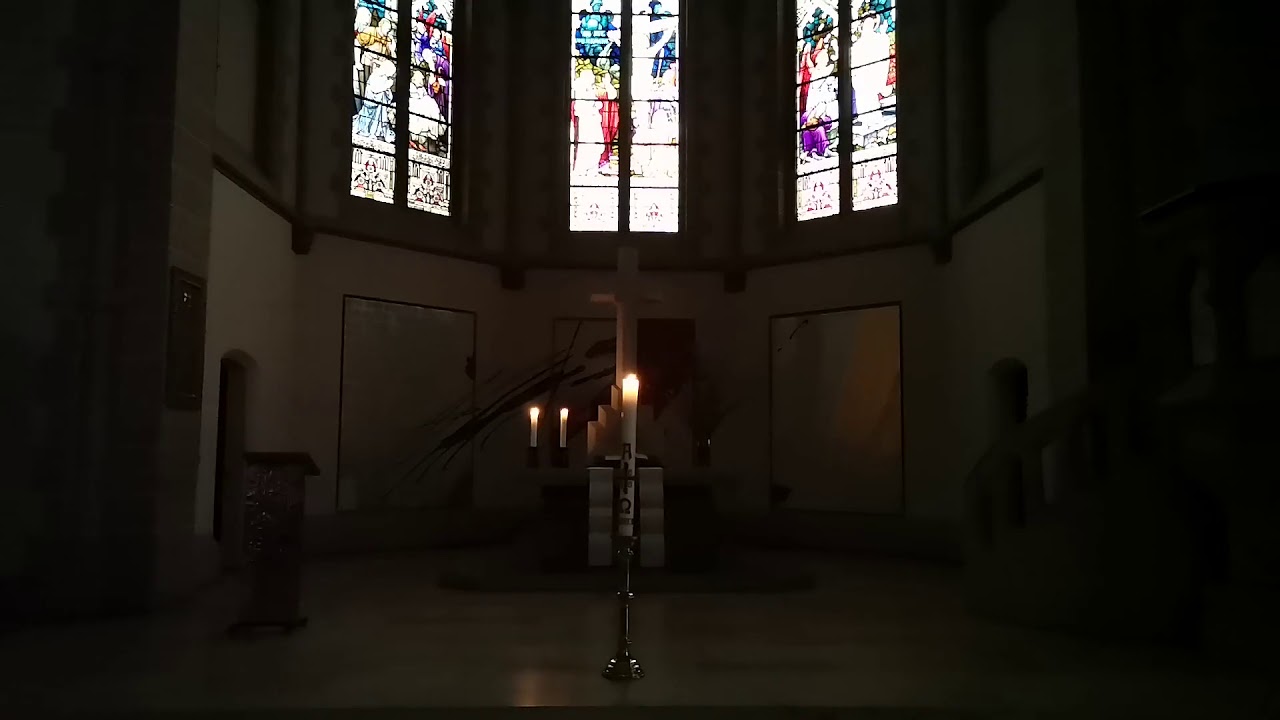 Sonnenaufgang zum Ostermorgen in der Dankeskirche im Zeitraffer