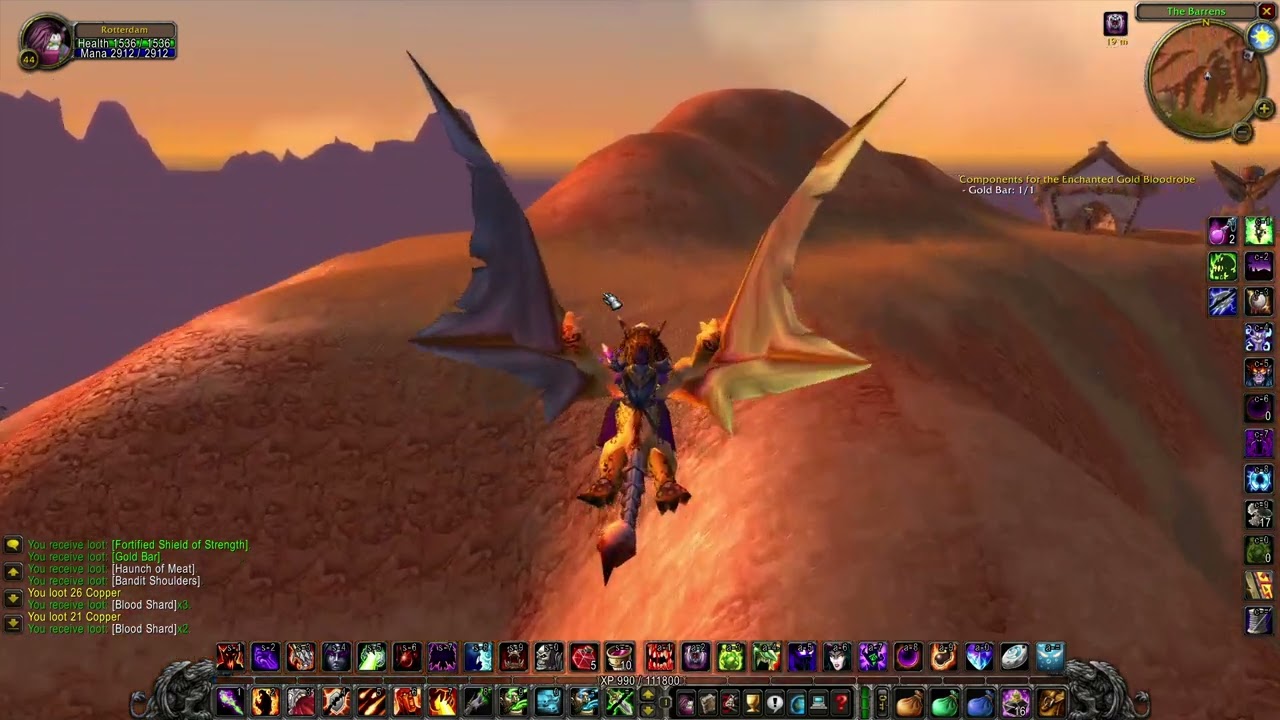 World of Warcraft: Warlock: Components for the Enchanted Gold Bloodrobe