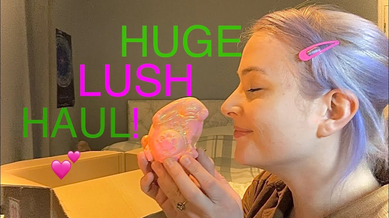 New Years and Valentines 2023 LUSH Haul! | New and Returning Products 😊 Happy Chatty Unboxing 💕