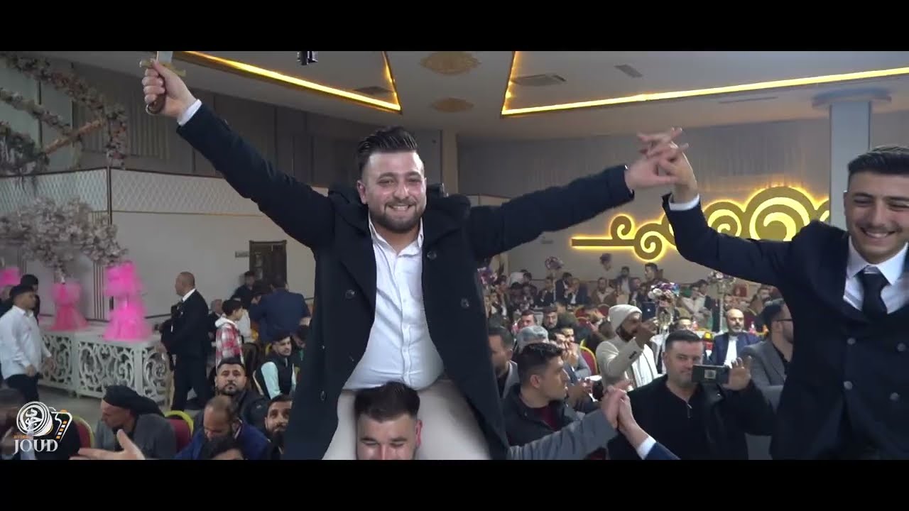 أفراح آل التاجر حفل زفاف العريس فيصل نجل السيد عمر التاجر // الجزء 1 // أحيا الحفل الأستاذ عبود خيري