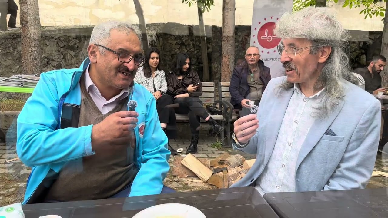 ŞAVŞAT’TA ÜNİVERSİTE ÖĞRENCİLERİNE TEŞTİDE BİŞİ ZİYAFETİ