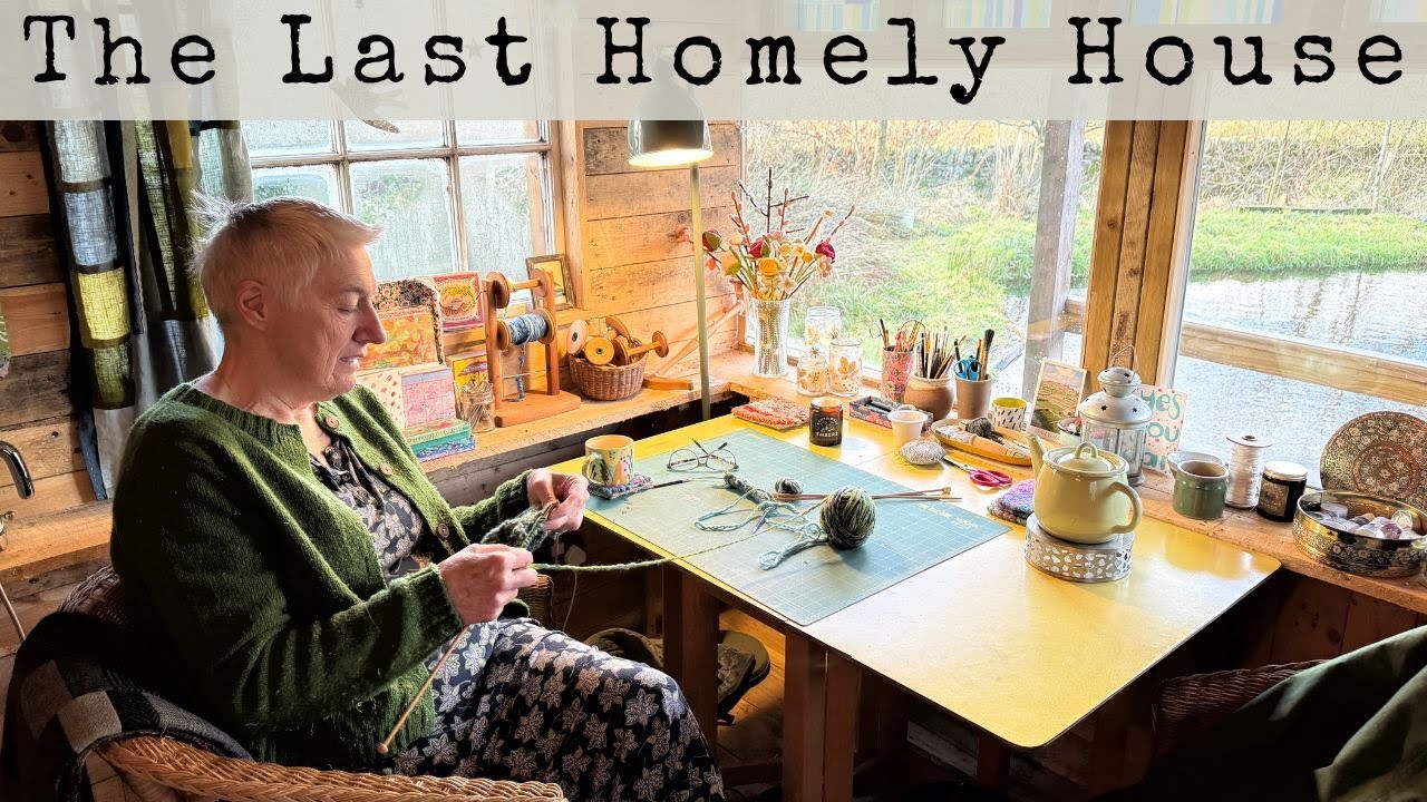 A Quiet New Year’s Eve | Knitting, Reflection & a Finished Project #25/29