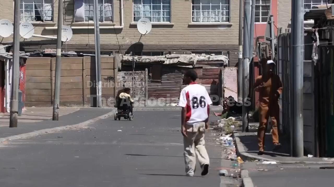 Soldiers on the streets: What's behind South Africa's plan to deploy army in high-crime areas