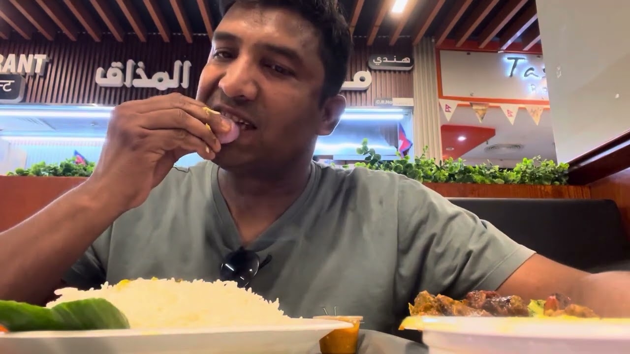 Food Eating Vlog at Grand Mall Qatar | Delicious Street Food & Restaurant Tour | Modim Khan Vlogs