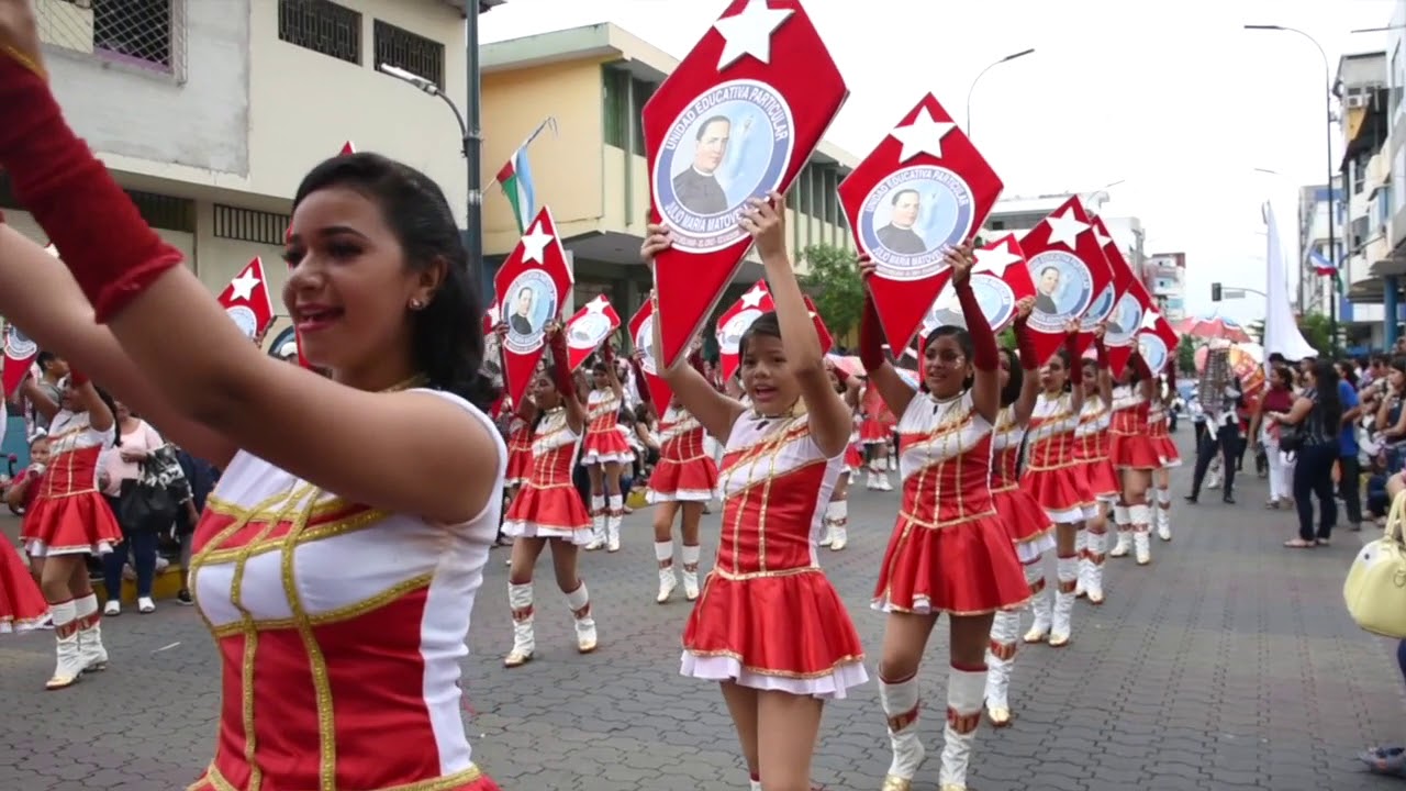 Desfile estudiantil por los 195 años de Canonización de Machala