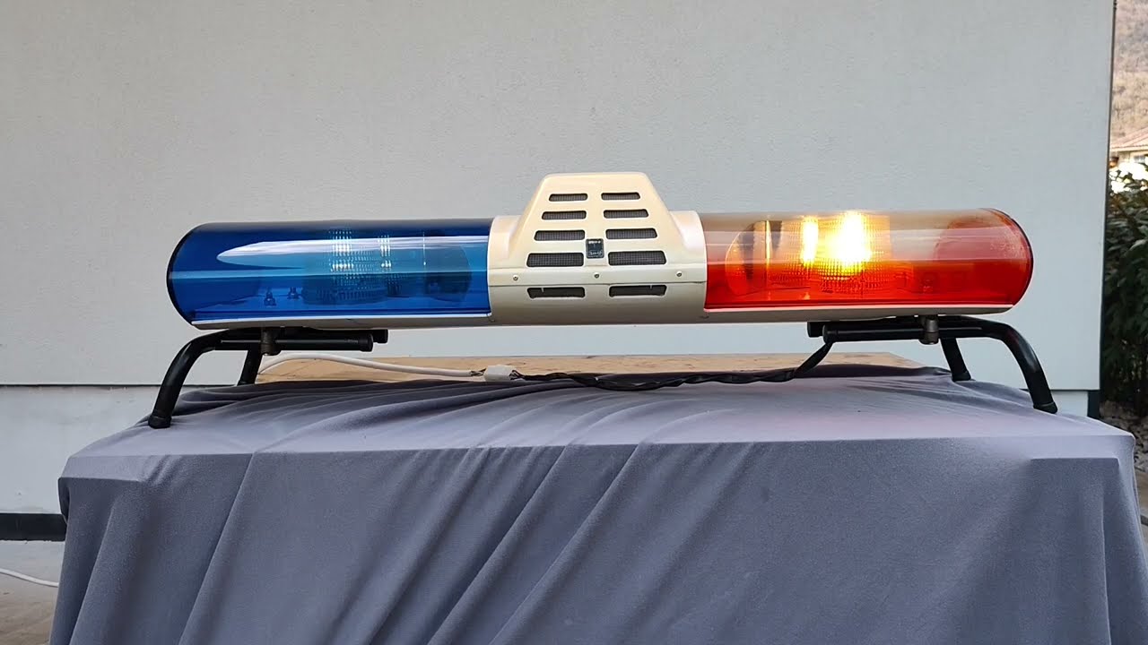 Tegrad MES-06 halogen lightbar- first model. Bright sunlight.
