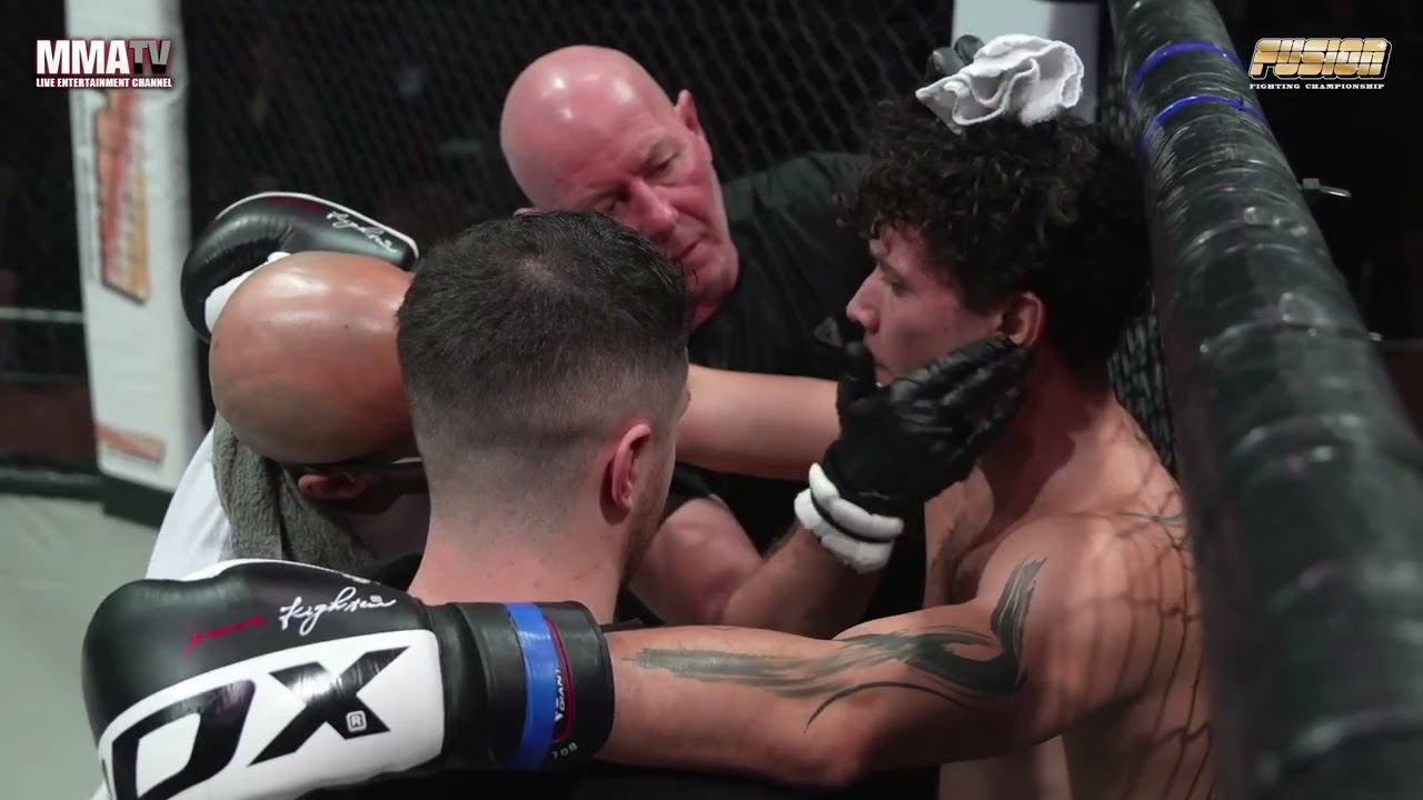 FFC 44 Gustavo Simoes VS Damian Zoruk Kickboxing