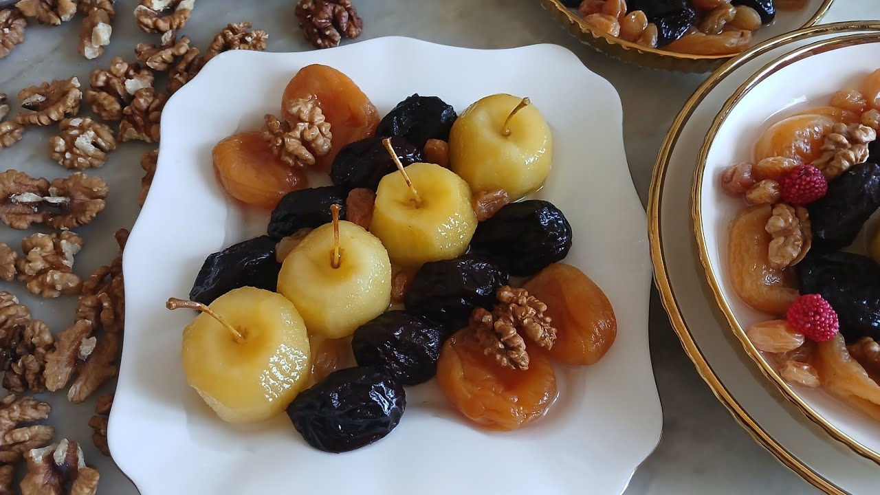 تحضيرات رمضان .طاجين الحلو ..طاجين وعليه لكلام..