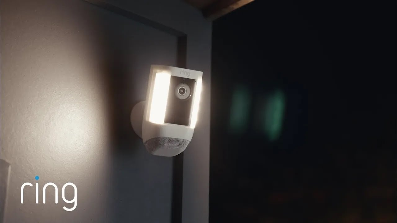 Ring Spotlight Cam Pro | Точное 3D-обнаружение движения и HDR-видео 1080p
