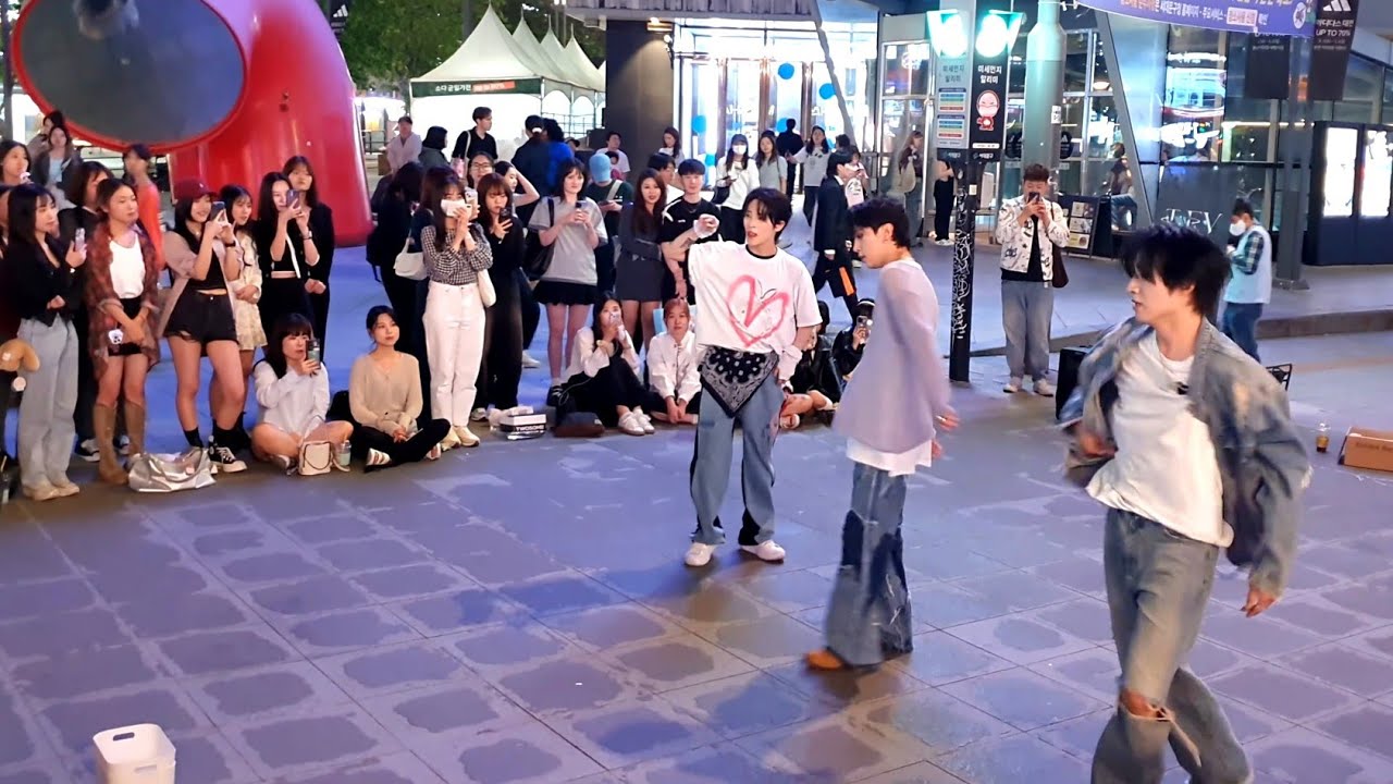[STREET ARTIST] T:EV. INTERACTIVE SINCHON BUSKING. 240503.