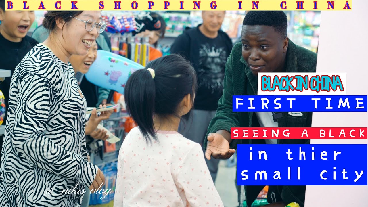 BLACK SHOPPING IN A CITY WITHOUT FOREIGNER (CHINESE REACTION)