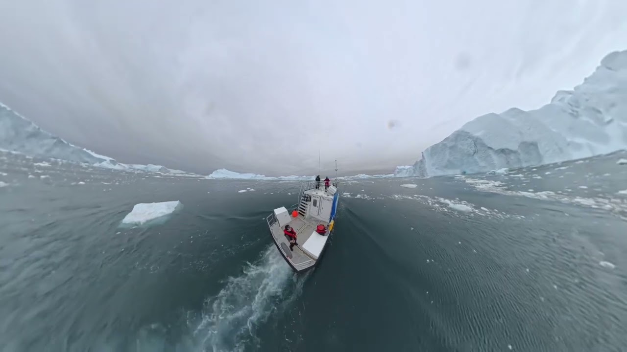 EP2 สำรวจขั้วโลกเหนือ กรีนแลนด์ ซึ่งตั้งอยู่บนเส้น Arctic Circle กับ เรือ Albatros Expiditions