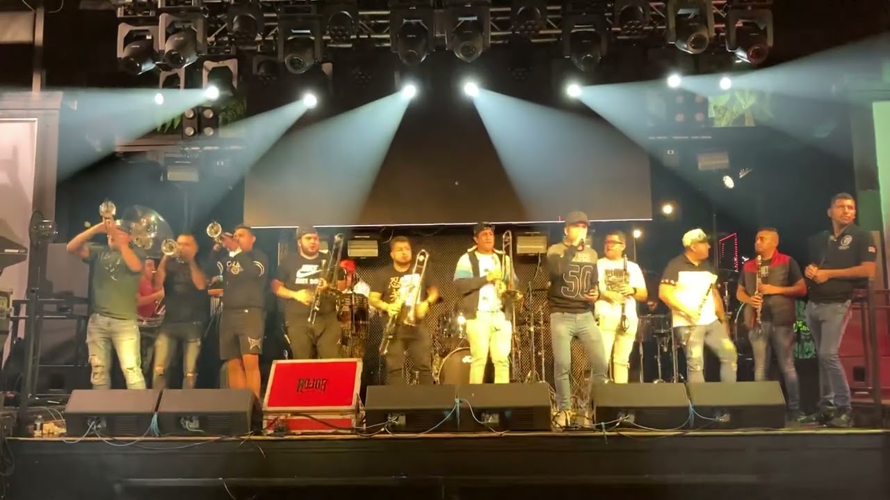 Banda 5 Cero - Morenita (Cover)
