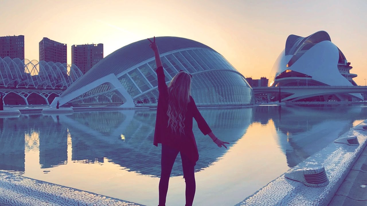 Valencia, Spain Travel Diary  (LAS FALLAS 2017!)
