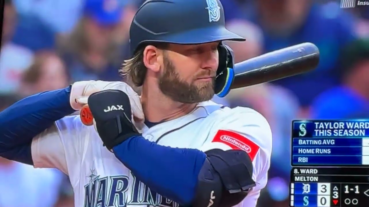 Taylor Ward making his Mariners debut