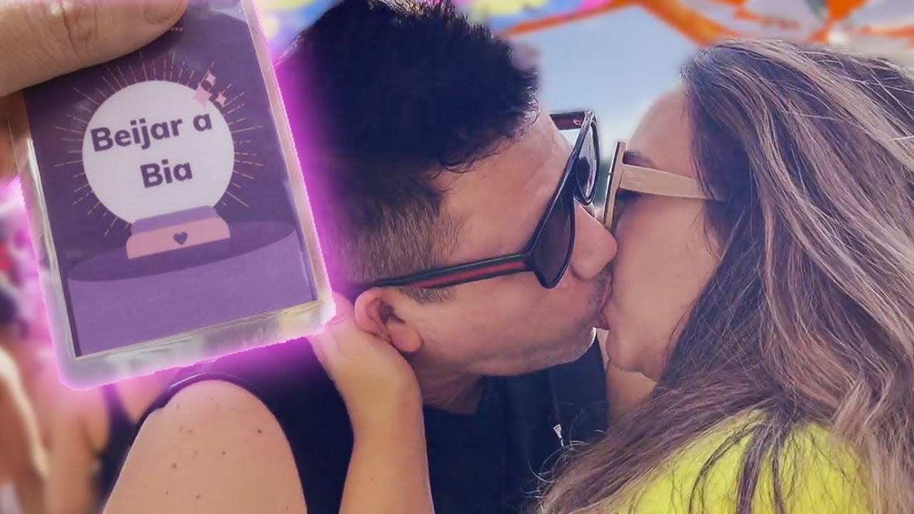 ESCOLHA A CARTA E BEIJE ALGUÉM