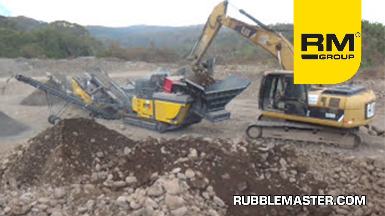 RM V550GO! + RM CS4800 | crushing riverstone in Costa Rica