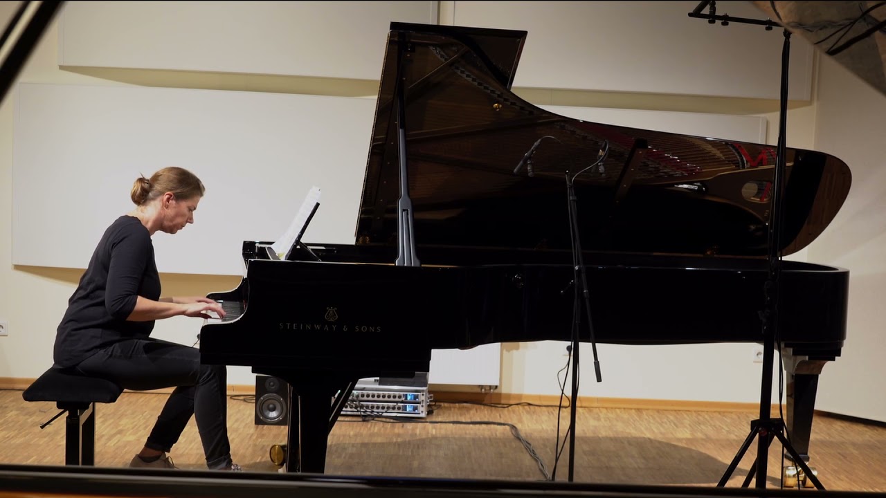 Musikalisches Opfer - Ricercar a 3 - BWV 1079 - J.S. Bach | Klavier: Eva Schüttler