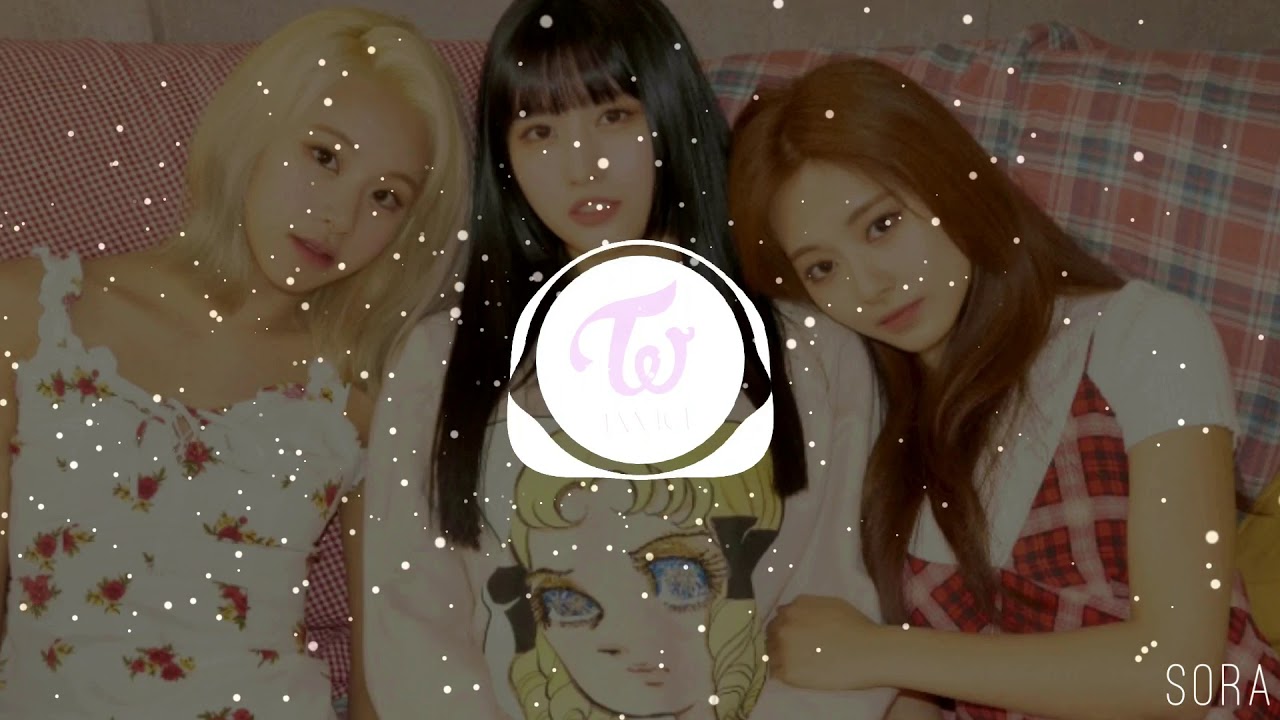 [BASS BOOSTED] TWICE - Strawberry