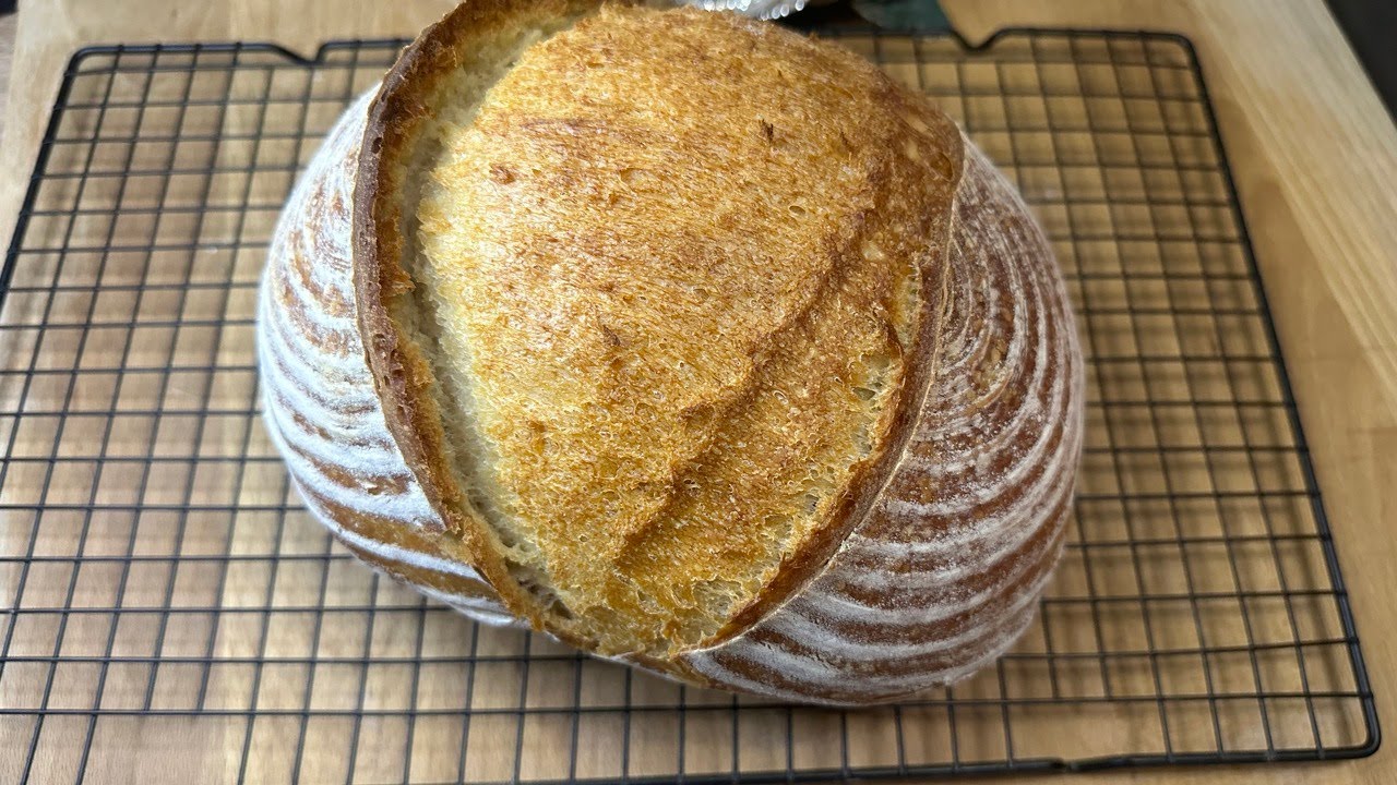 I Changed One Thing and My Homemade Bread Became Crispy