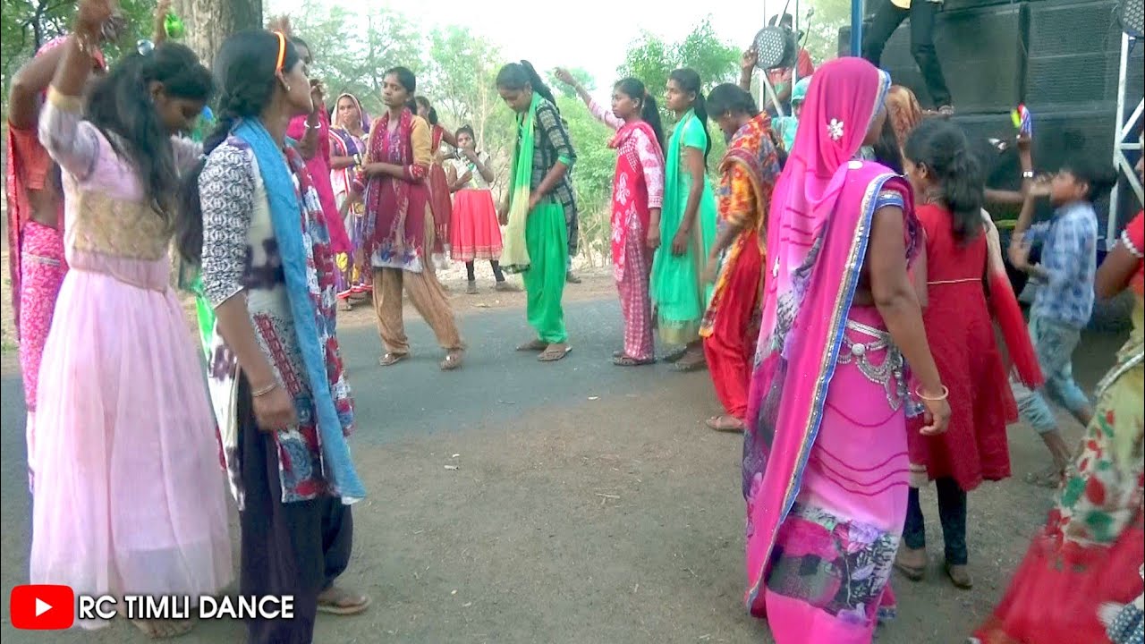 Somabhai Baria Timli dance video ( પીપળા નું પાયડુ ખરીયુ મારી પ્રેમિકા) સુપરહિટ ડાન્સ 🔥
