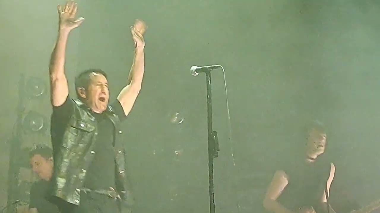 Nine Inch Nails (live) - The Beginning of the End - o2 Academy, Glasgow 2022