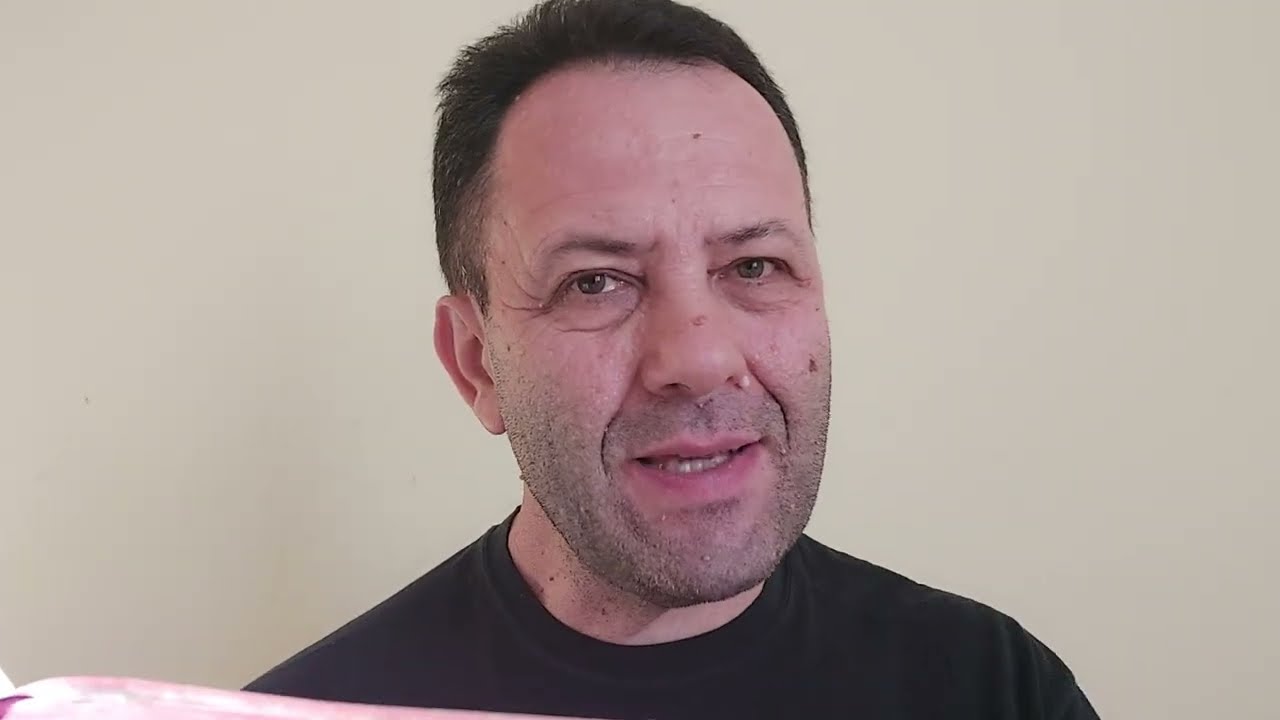 1433   PRIVESTE LINISTIT MINUNILE LUI DUMNEZEU