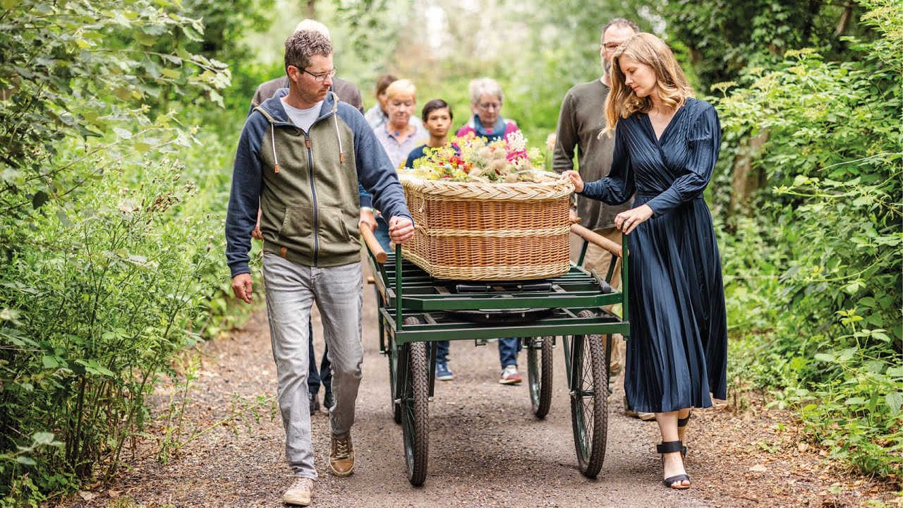 Een groene uitvaart op Natuurbegraafplaats Zomerlanden